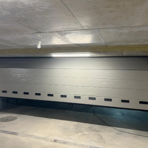 Lire la suite à propos de l’article Transformation d’un parking en garage fermé à Gy